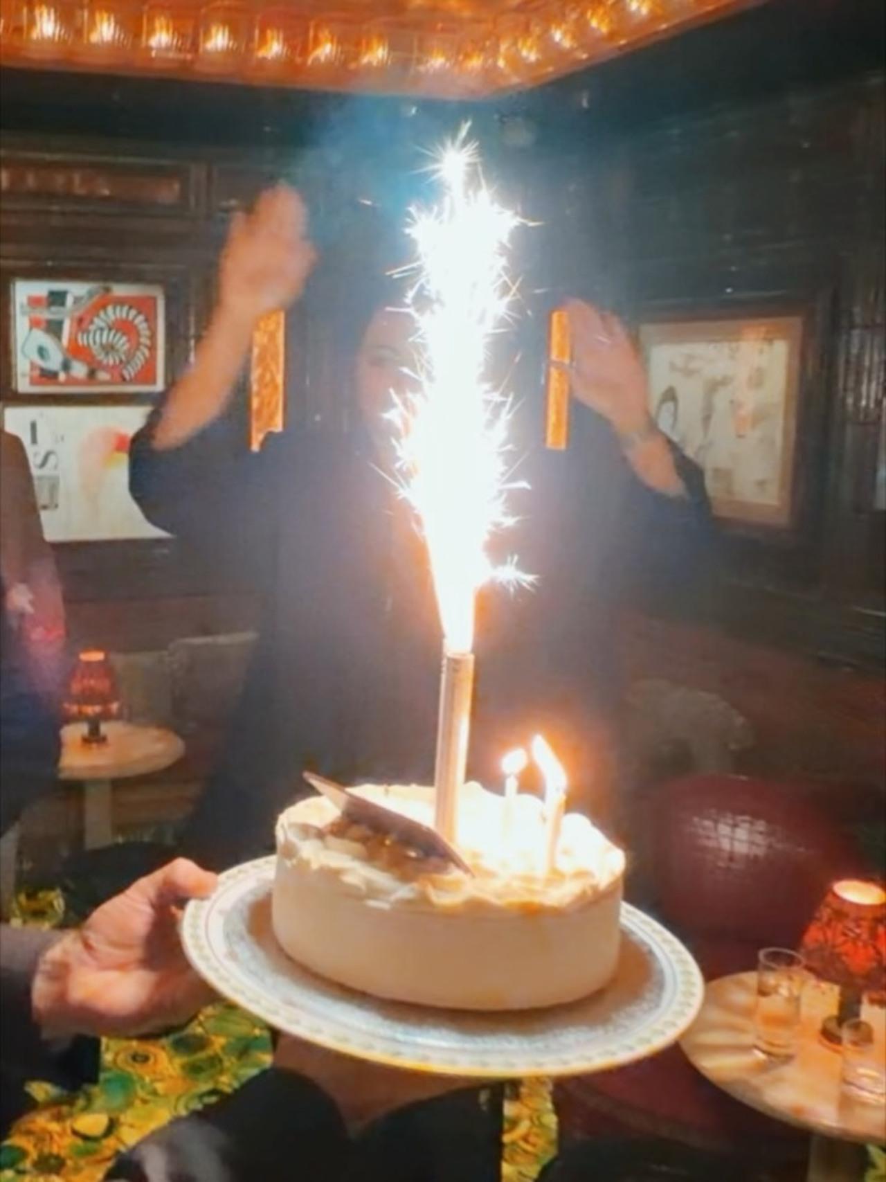 The birthday festivities reached their peak as Sonakshi was surprised with a cake presentation at a restaurant. A sparkling candle lit up the room while friends gathered around to celebrate the actress’ special day. The birthday festivities reached their peak as Sonakshi was surprised with a cake presentation at a restaurant. A sparkling candle lit up the room while friends gathered around to celebrate the actress’ special day.